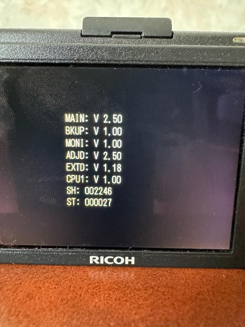 o*o様 RICOH GR DIGITAL III 3 専用ケース付 DIY G