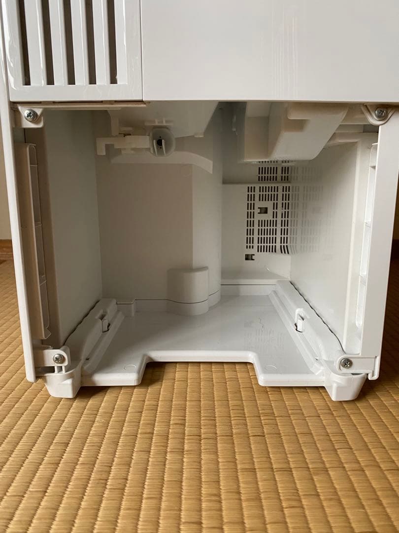 パナソニック 衣類乾燥除湿機 F-YHTX200-S