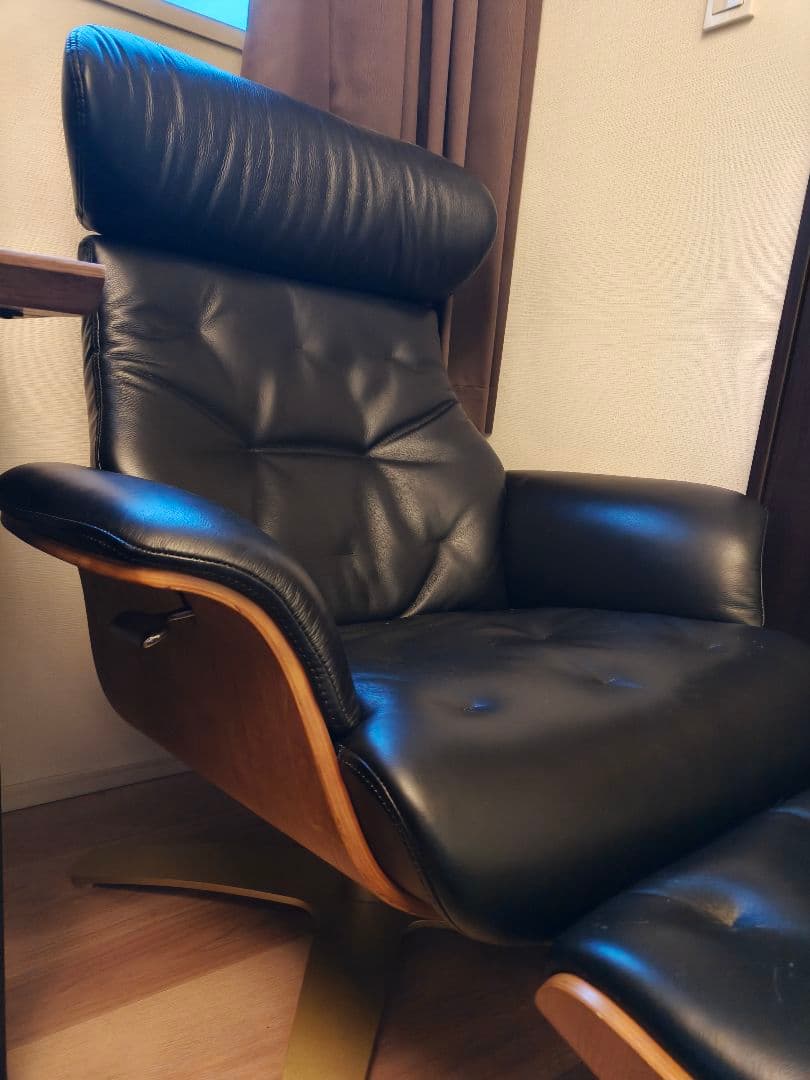 【ボルタ】ニトリマーシャルチェア