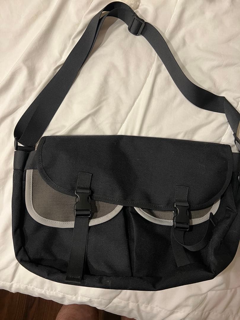 OUTDOOR メッセンジャーバック