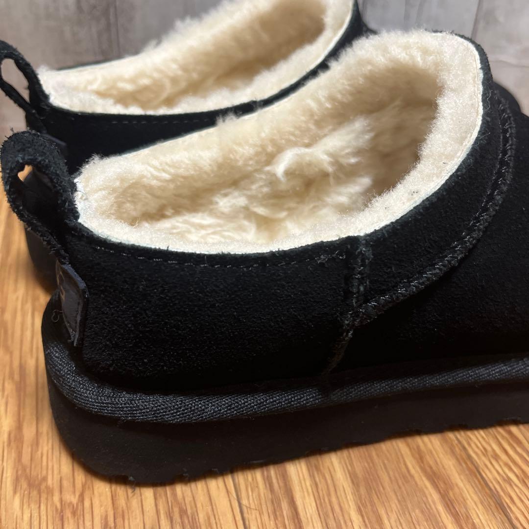UGG クラシックマイクロ　ブラック
