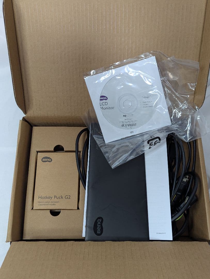 写真編集の定番！BenQ SW270C　キャリブレーションモニター