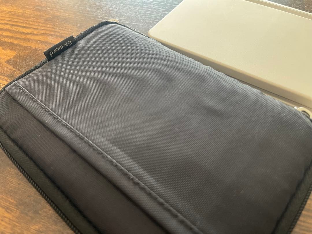 CASIO XD-SX4100ホワイト 電子辞書 ケース付き