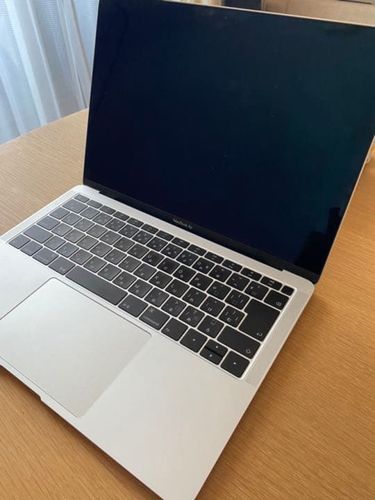 MacBook Air (Retinaディスプレイ, 13-inch, 2019
