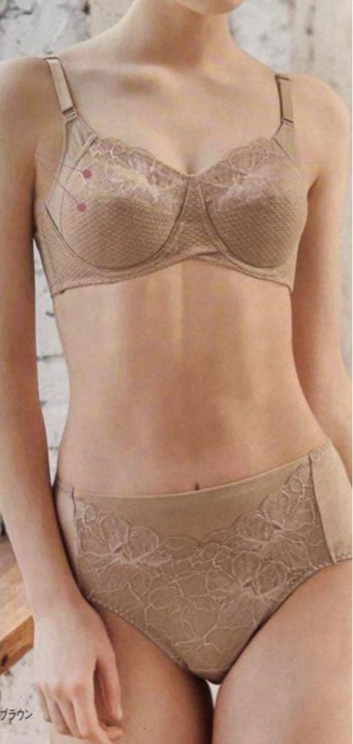 まるまる　パレッティブラF80(ノンレースタイプ)＆美意識ブラF80