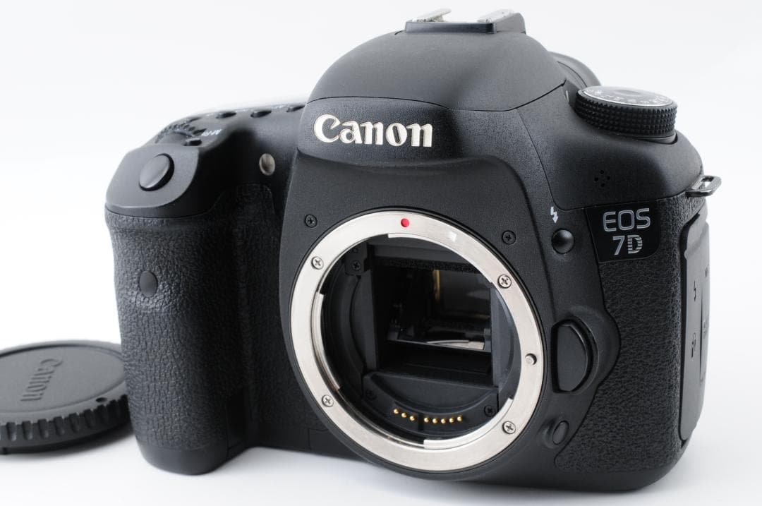 【美品】 キャノン Canon EOS 7D ボディ デジタル一眼レフカメラ