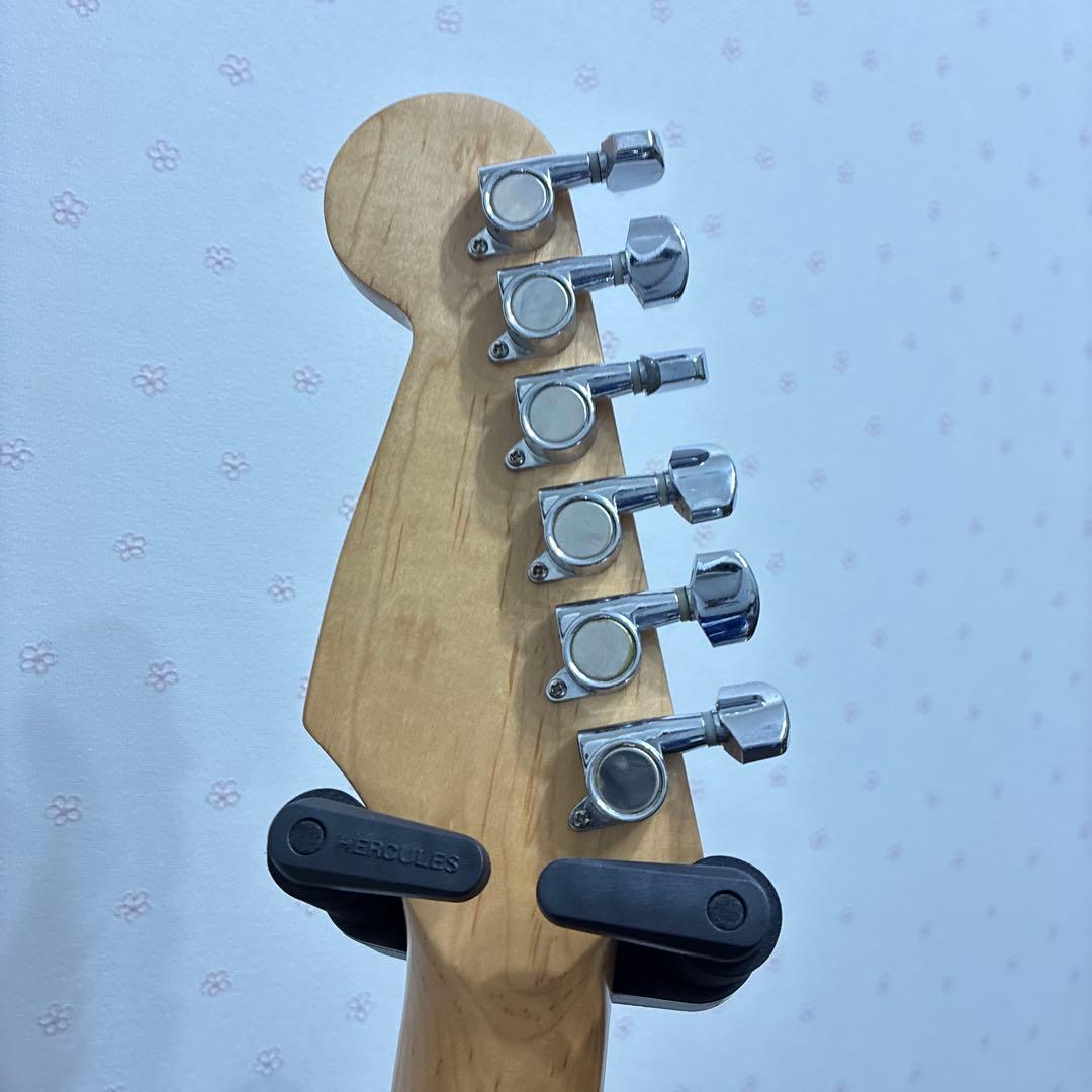 busker's ストラトキャスター　赤黒