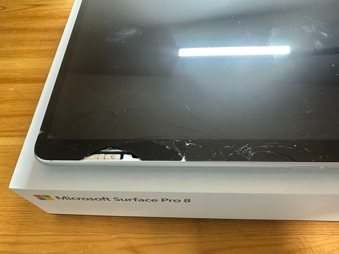 Surface Pro 8 i7/16GB/512GB画面割れ ジャンク