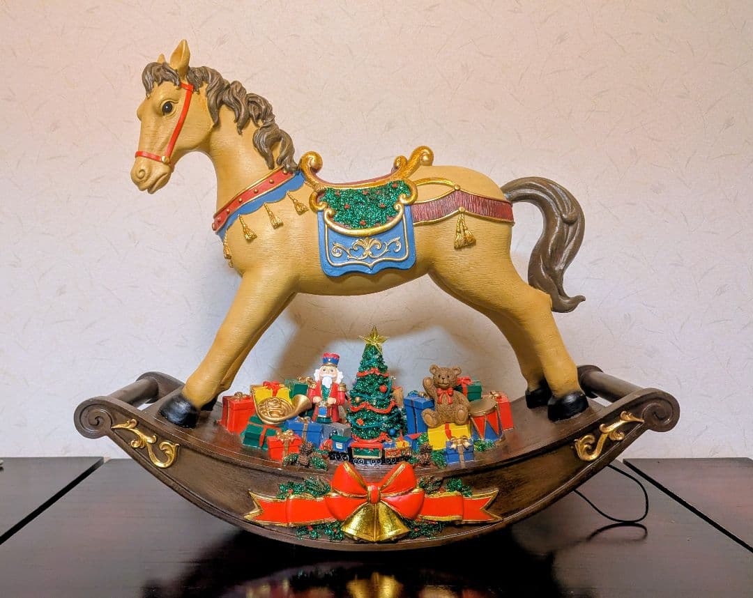 ロッキングホース型クリスマス装飾