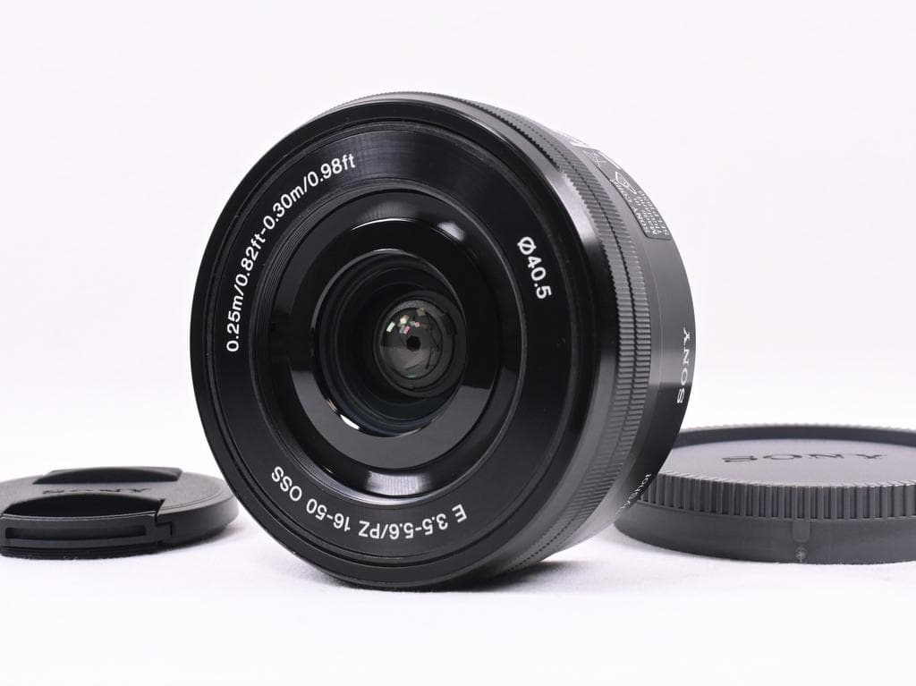 【ほぼ新品】 ソニー VLOGCAM ZV-E10 レンズキット 《SC数31》