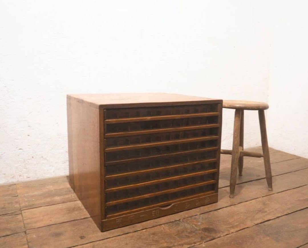 1006 ヴィンテージ　ミシン糸ケース　小物入れ　ガラスケース　古家具　レトロ