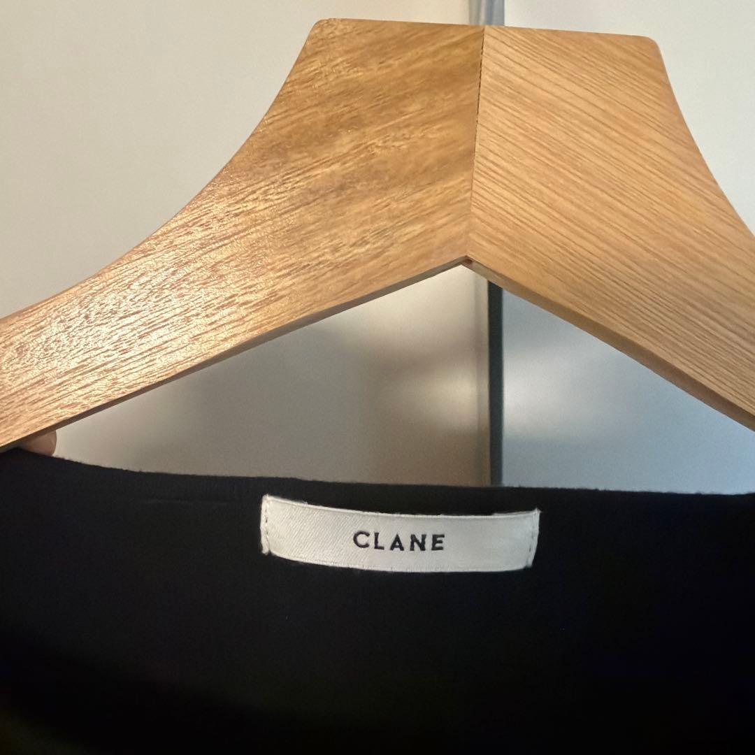 ま*ゆ様 美品 CLANE SHOULDER PADS KNIT TOPS 25