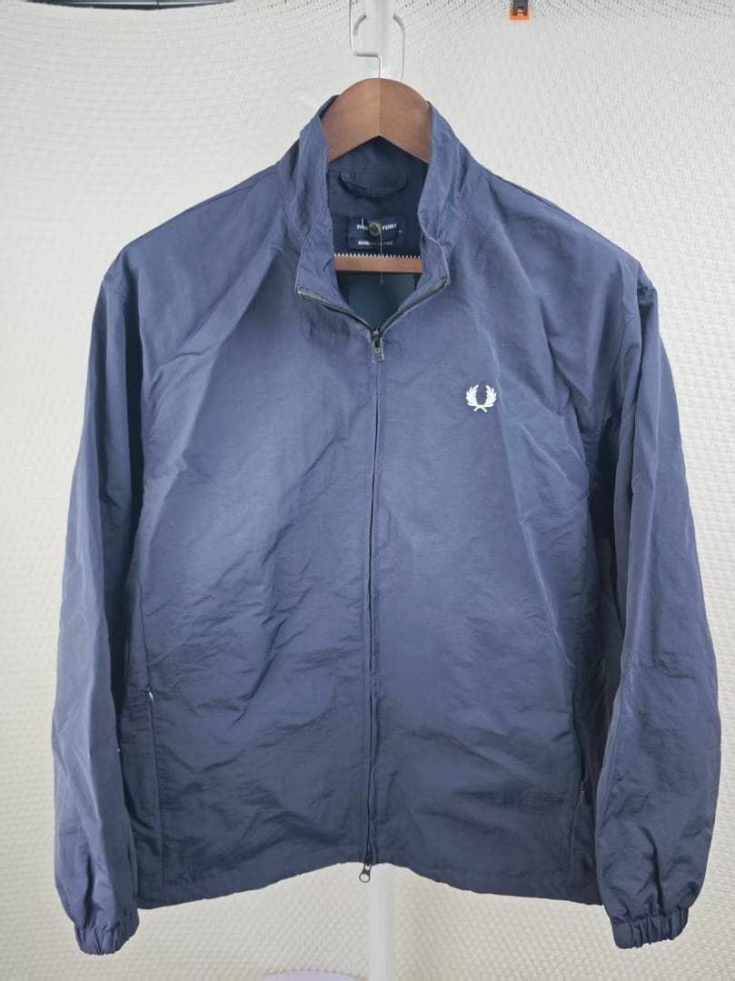 Fred Perry ネイビー ナイロンジャケット