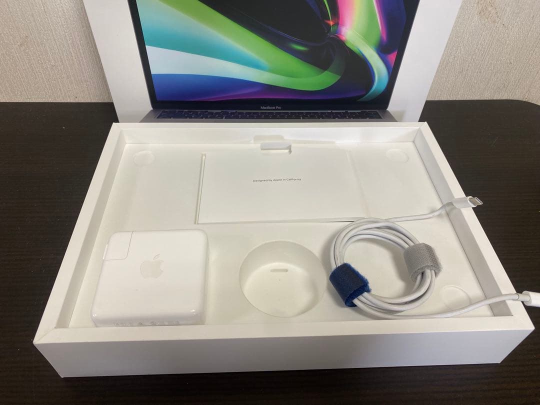 MacBook本体 Apple MacBook Pro M1 8Gb 256Gb SSD