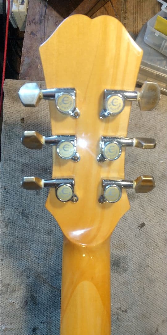 Epiphone EJ-200 ナチュラルカラー