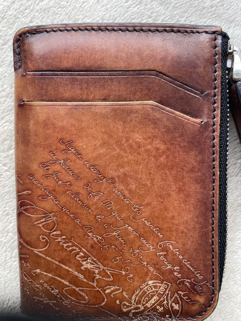 ベルルッティ　カードケース　エピュール　カリグラフィ　ブラウン