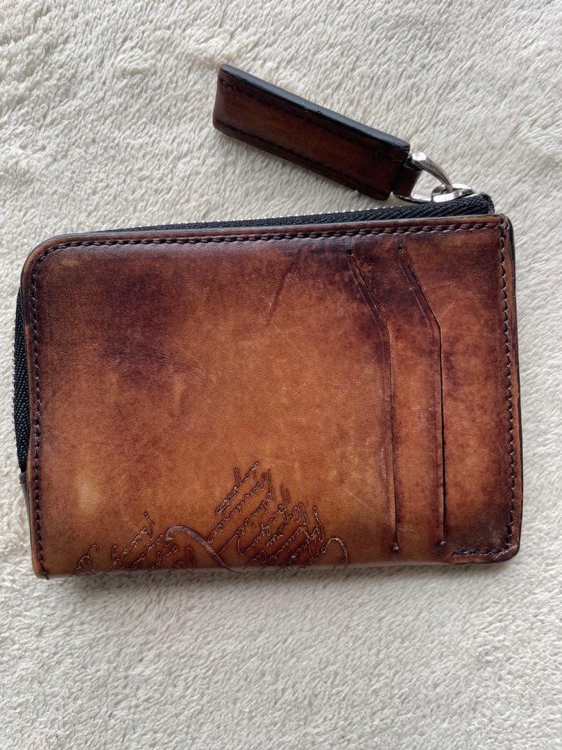 ベルルッティ　カードケース　エピュール　カリグラフィ　ブラウン