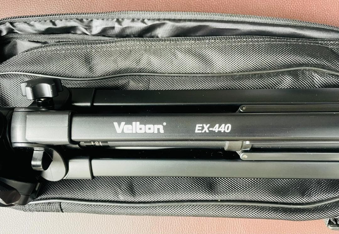 ■ハンディカメラ/三脚【Panasonic HDCTM60/Velbon】良品■