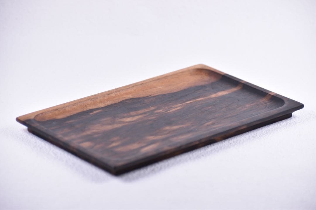 No.338黒柿孔雀杢のトレー