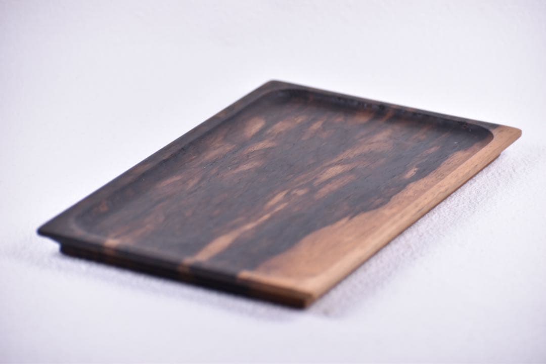 No.338黒柿孔雀杢のトレー