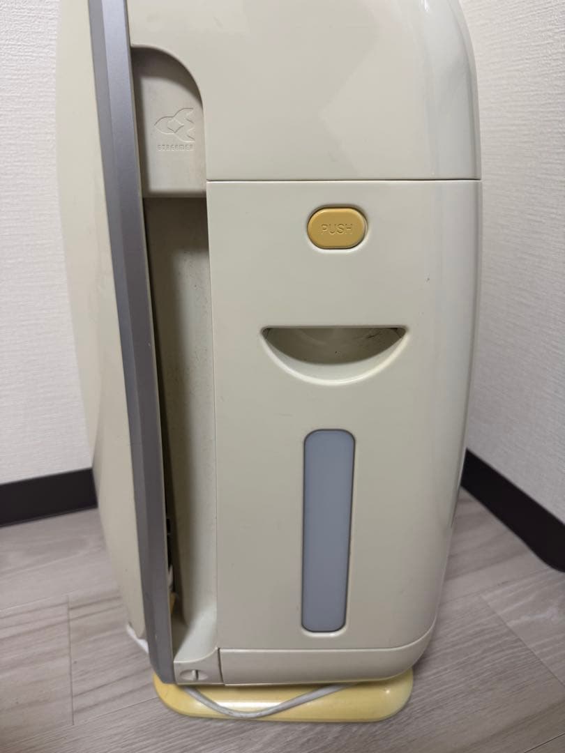 冷蔵庫、掃除機、空気清浄機3点セット