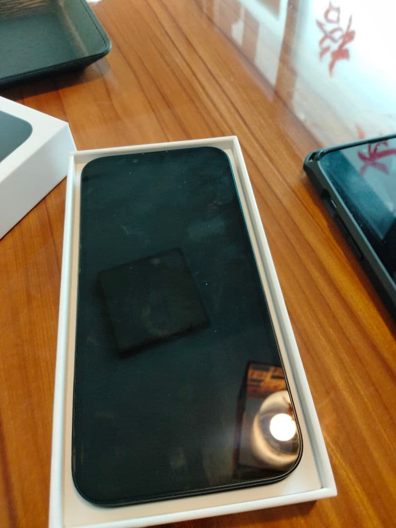 iPhone 13 スターライト 128 GB SIMフリー