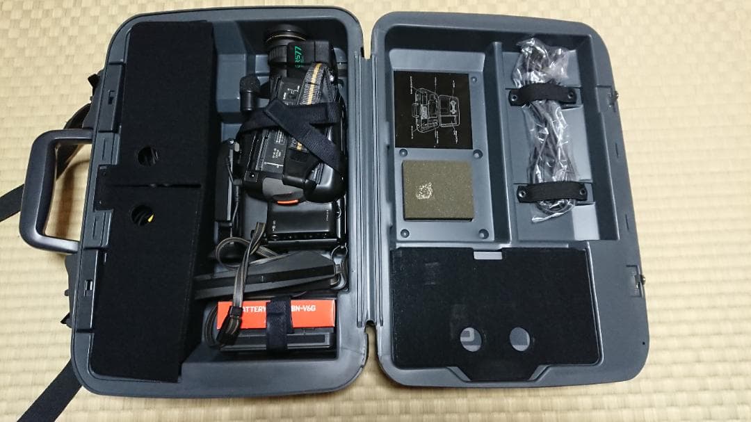 Victor ビデオカメラ VHS GR-S77