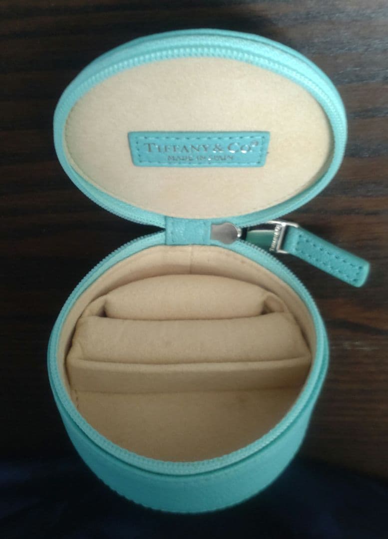 TIFFANY アクセサリーケース