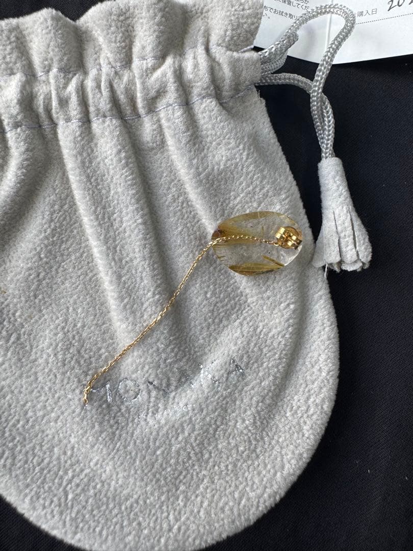 【美品】MONAKA jewelly ゴールデンルチルピアス(片耳用)