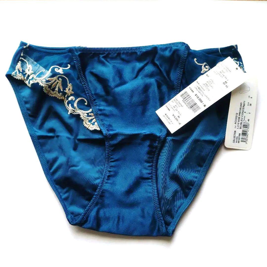 下着・アンダーウェア LISE CHARMEL