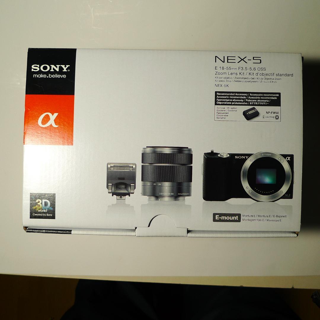 SONY ミラーレス一眼カメラ　nex-5 本体と付属品