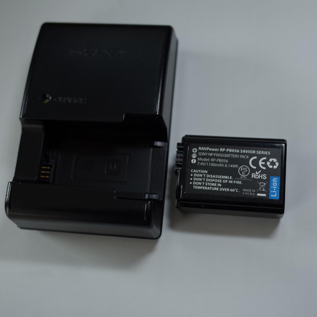 SONY ミラーレス一眼カメラ　nex-5 本体と付属品