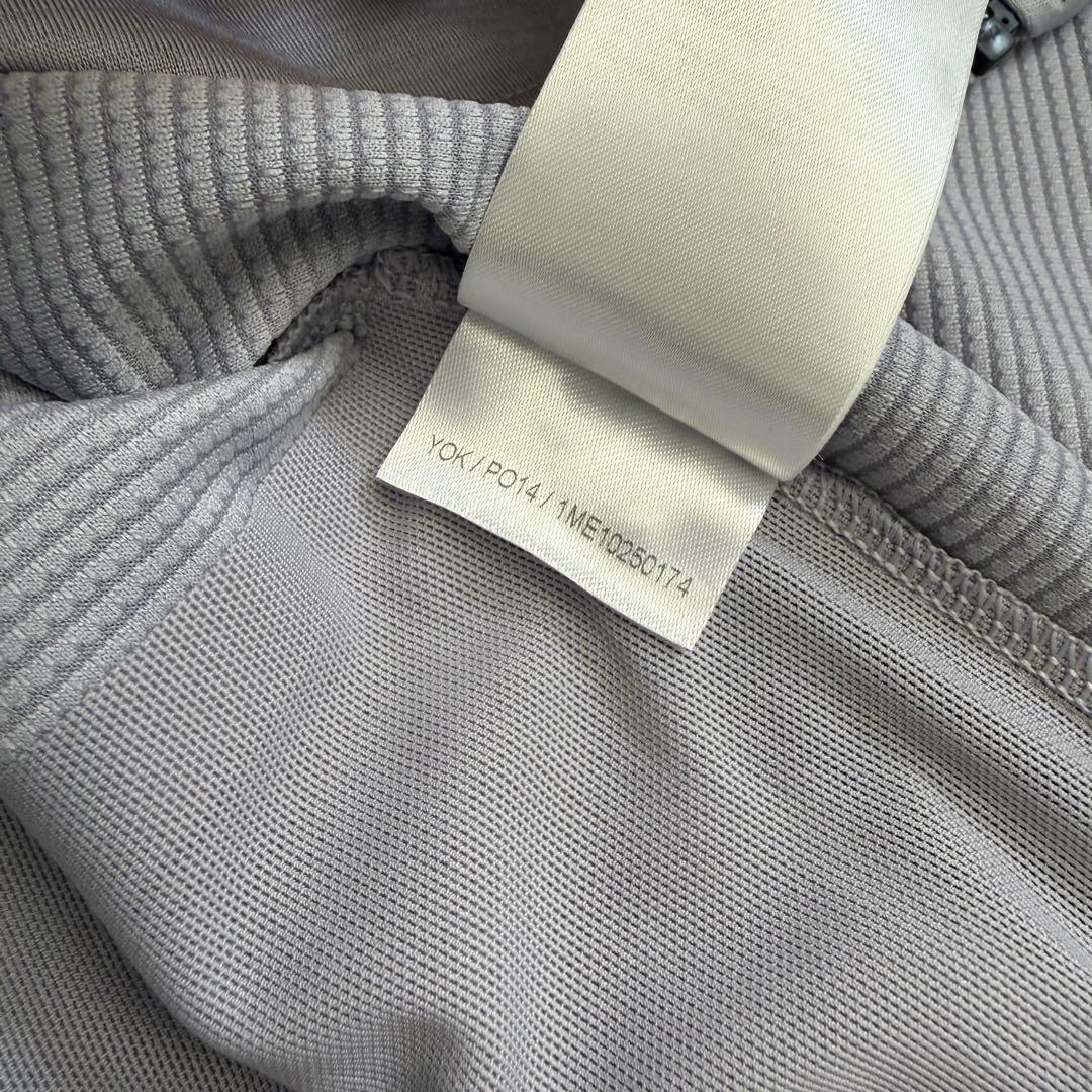 On Climate Zip Hoodie パーカー　陸上　ライトグレー　極美品