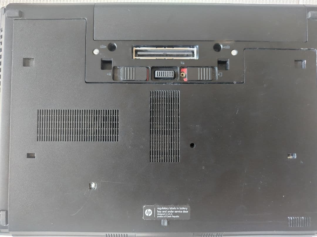 HP eliteBook 8640 P ノートPC