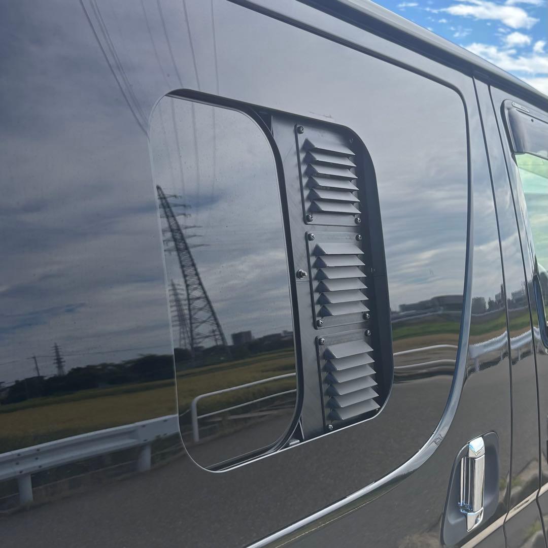 ハイエース 換気扇 ４型 〜 USBファン 3連 ルーバー ABS製 車中泊