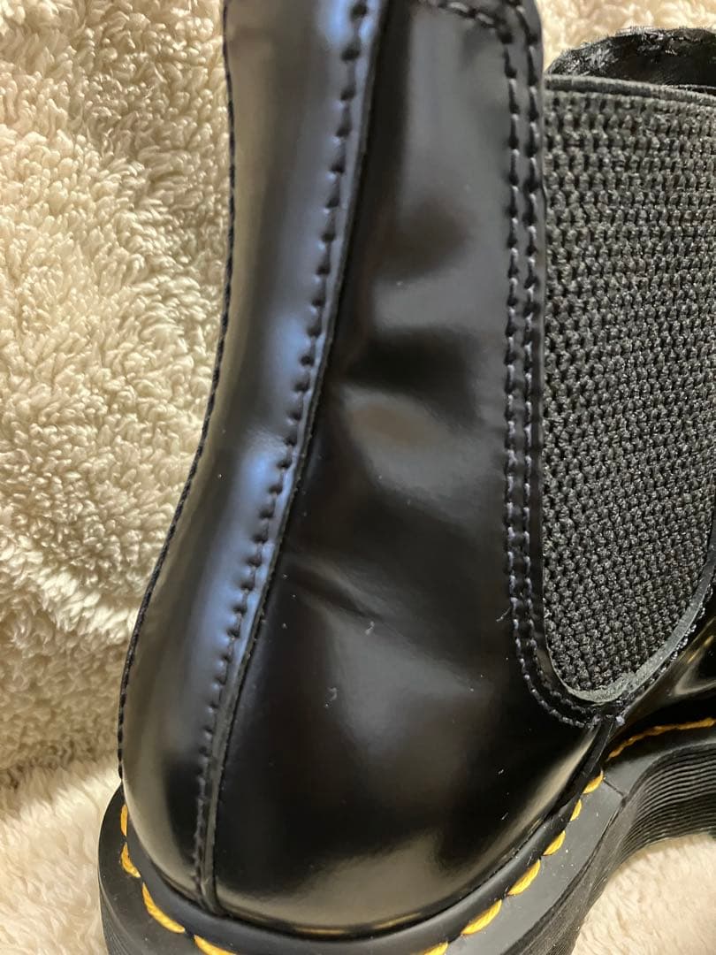 【未使用に近い】ドクターマーチン サイドゴアチェルシーブーツQUAD厚底24cm