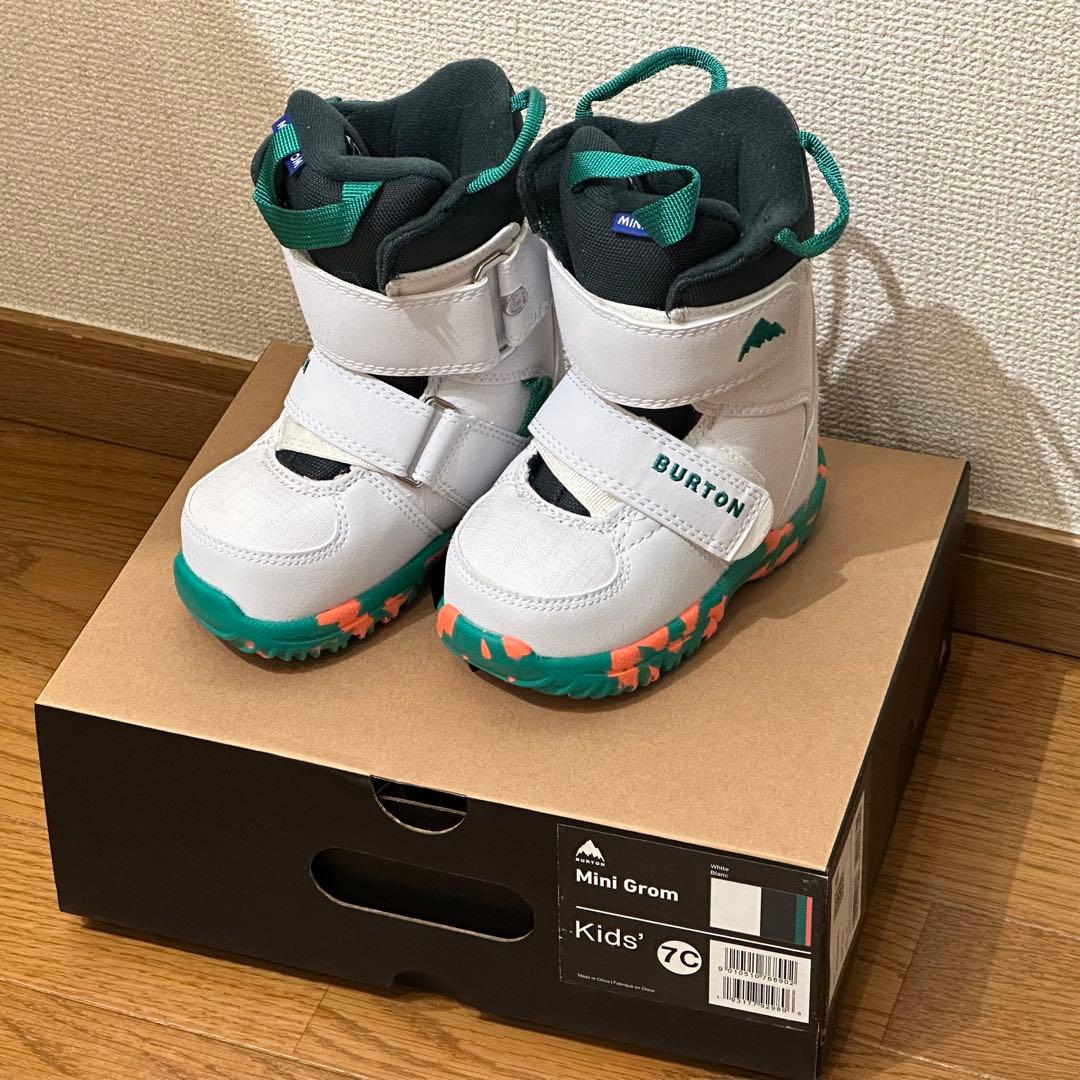 [新品未使用] Burton ミニグロム スノーボードブーツ 13.5cm