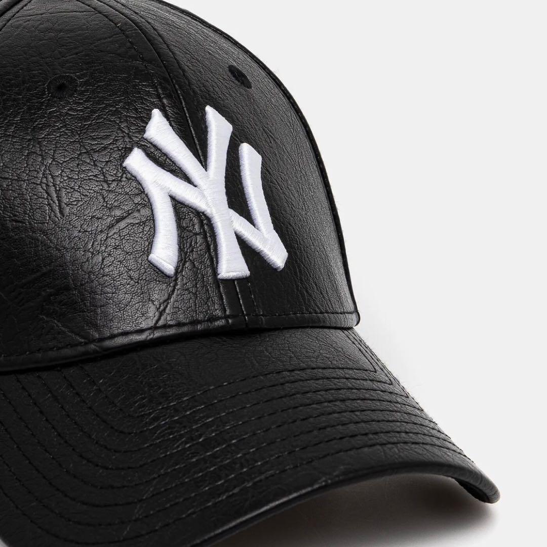 NEWERA 9Forty NY ヤンキース キャップ 帽子 ブラック レザー