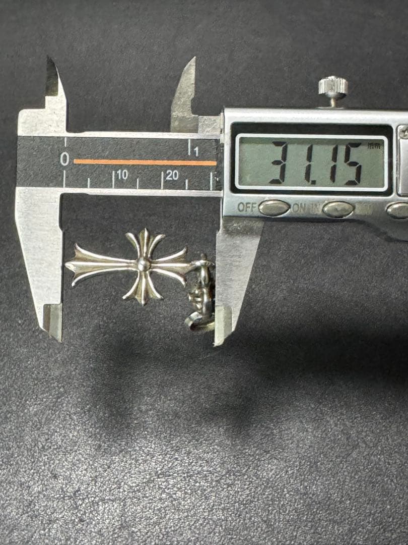 クロムハーツ 1ボールタイニーCHクロス ボールチェーン