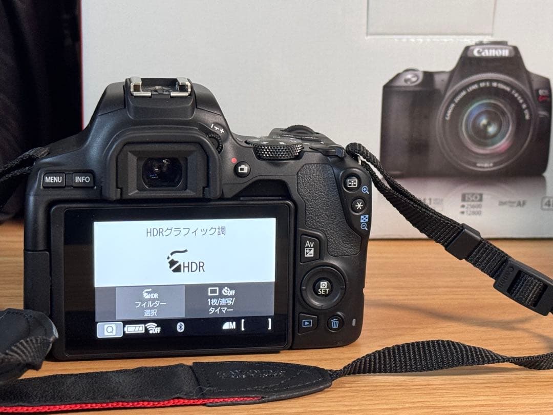 Canon EOS Kiss X10 デジタル一眼レフカメラ ダブルズームキット