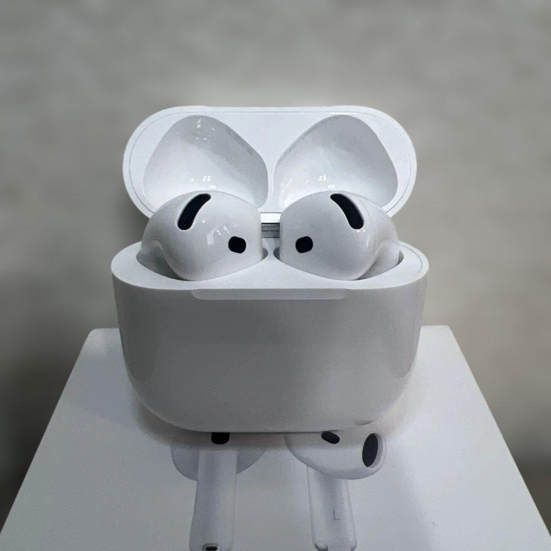 ユキ　AirPods4(ANC無し)
