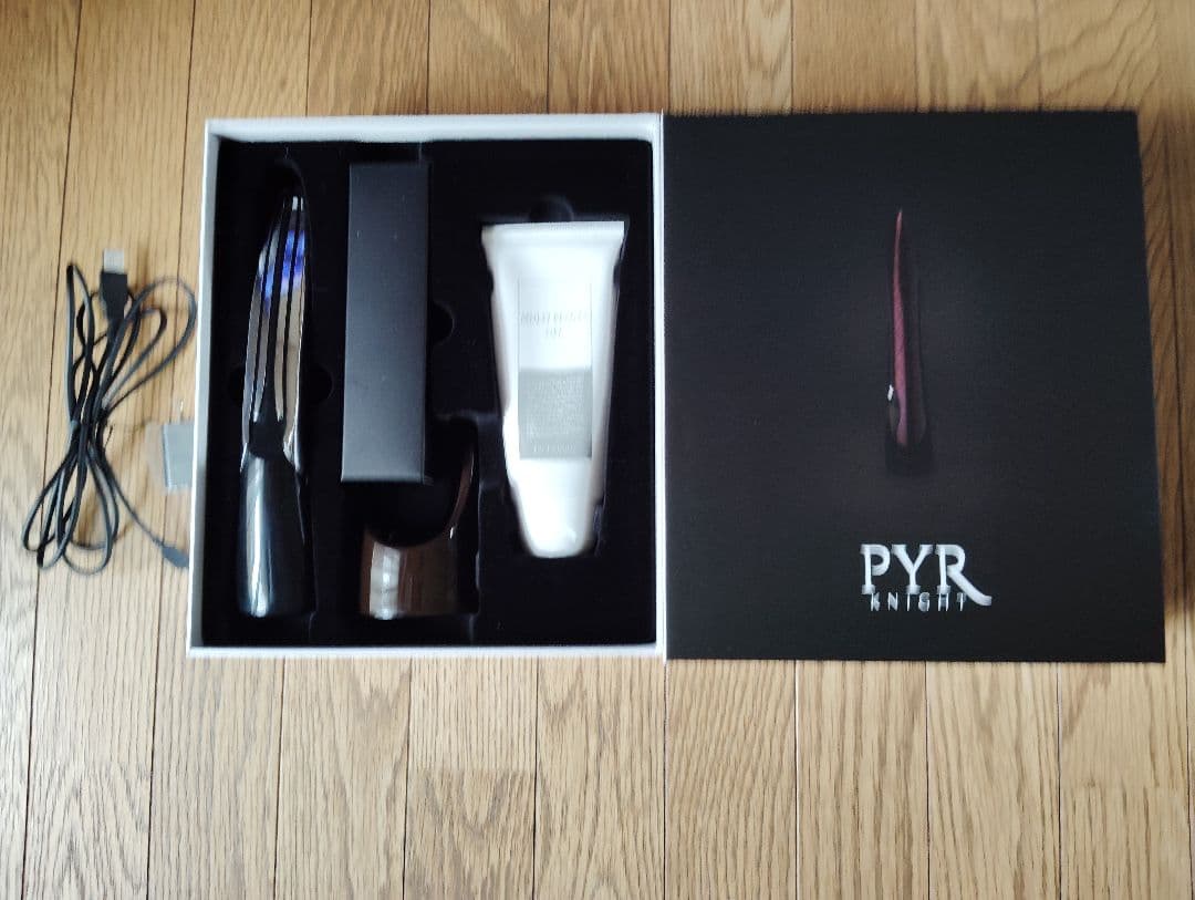 PYR KNIGT パイラナイト