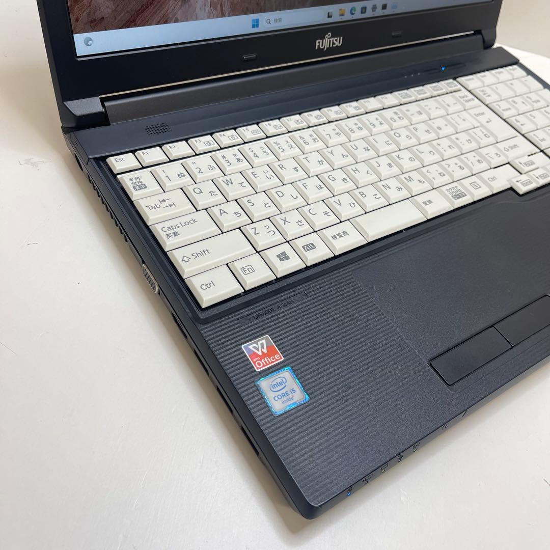 #934 富士通 Lifebook A576/P i5-6200U 8GB