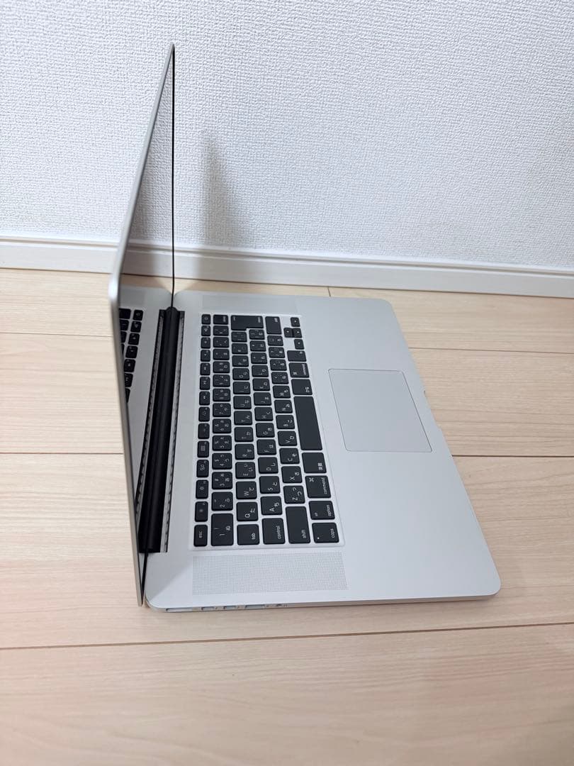 MacBookPro 15インチ/16GB/SSD 512GB/初期化済