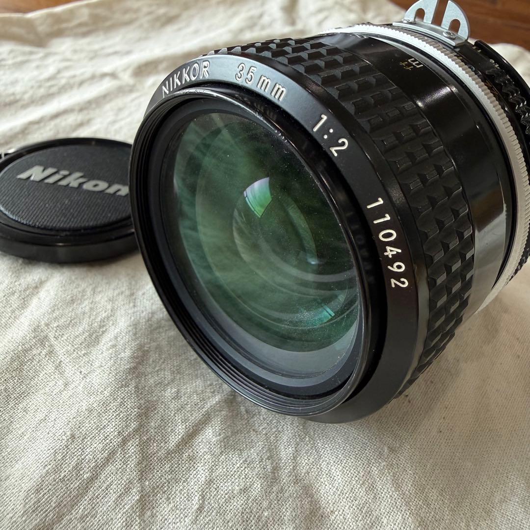 Nikon AI Nikkor 35mm f/2 MF 広角単焦点レンズ