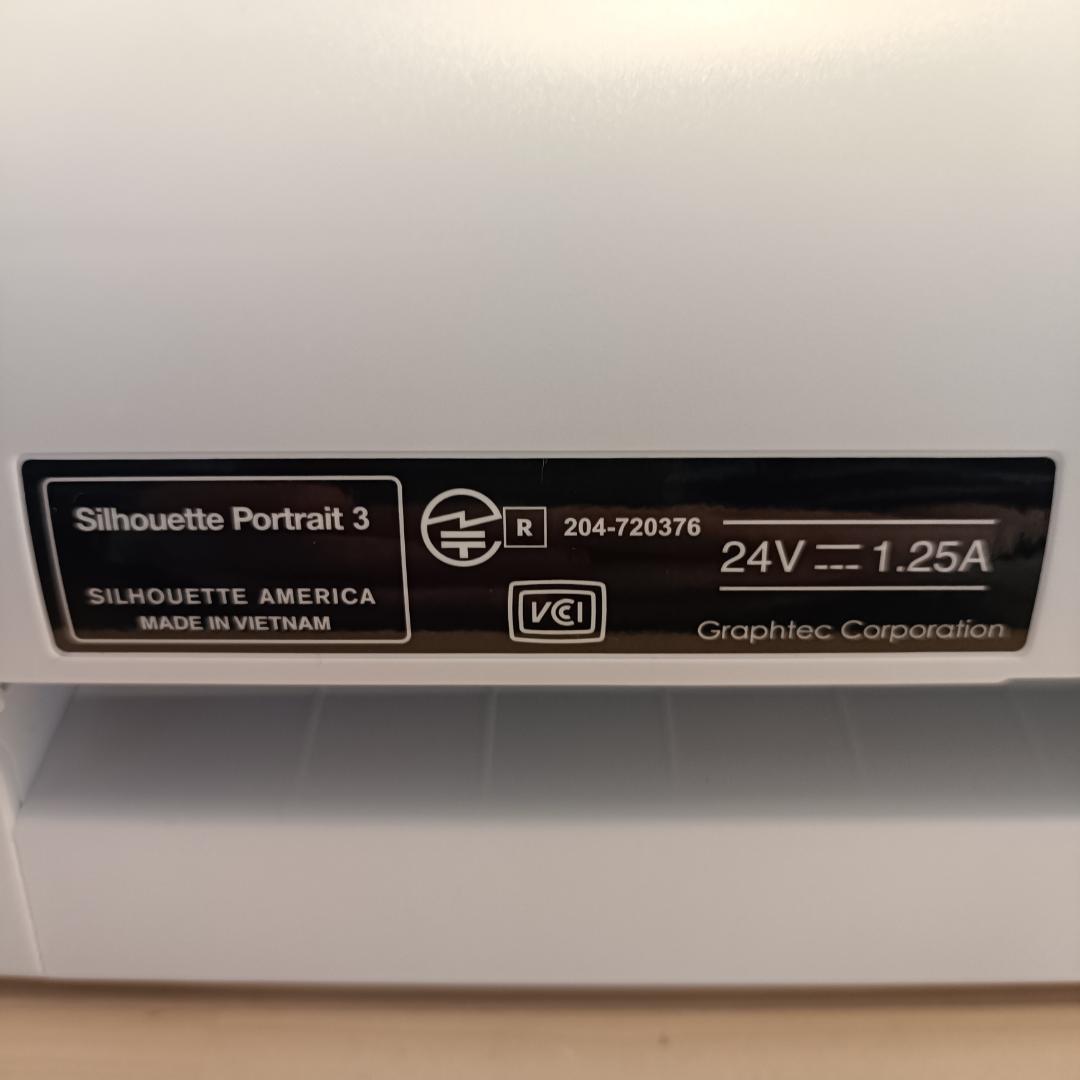 silhouette portrait 3 カッティングマシン