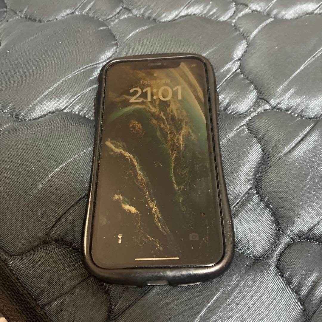 iPhone 11 64GBスマートフォン 本体 IFACEケース付き