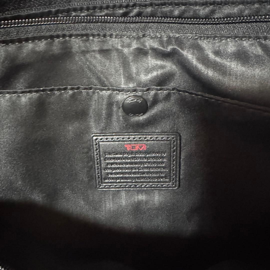 TUMI Alpha Ballistic コンパニオントートバッグ ブラック