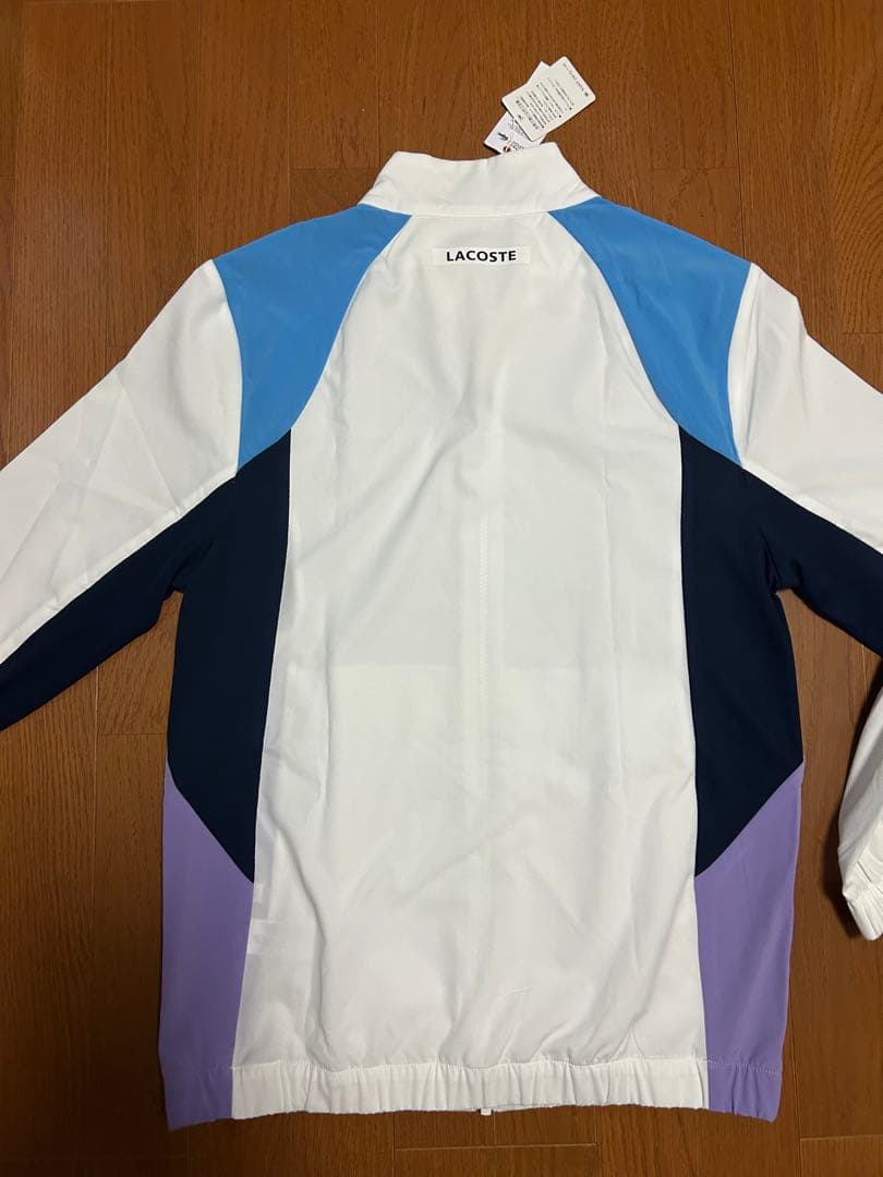 Lacoste マルチカラー ジャケットとネイビーパンツ セット