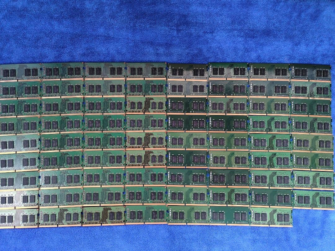 PC用メモリ PC4-2666V 8GB × 71枚セット